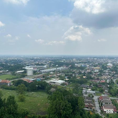 Mr.J Homestay Taiping Exteriör bild