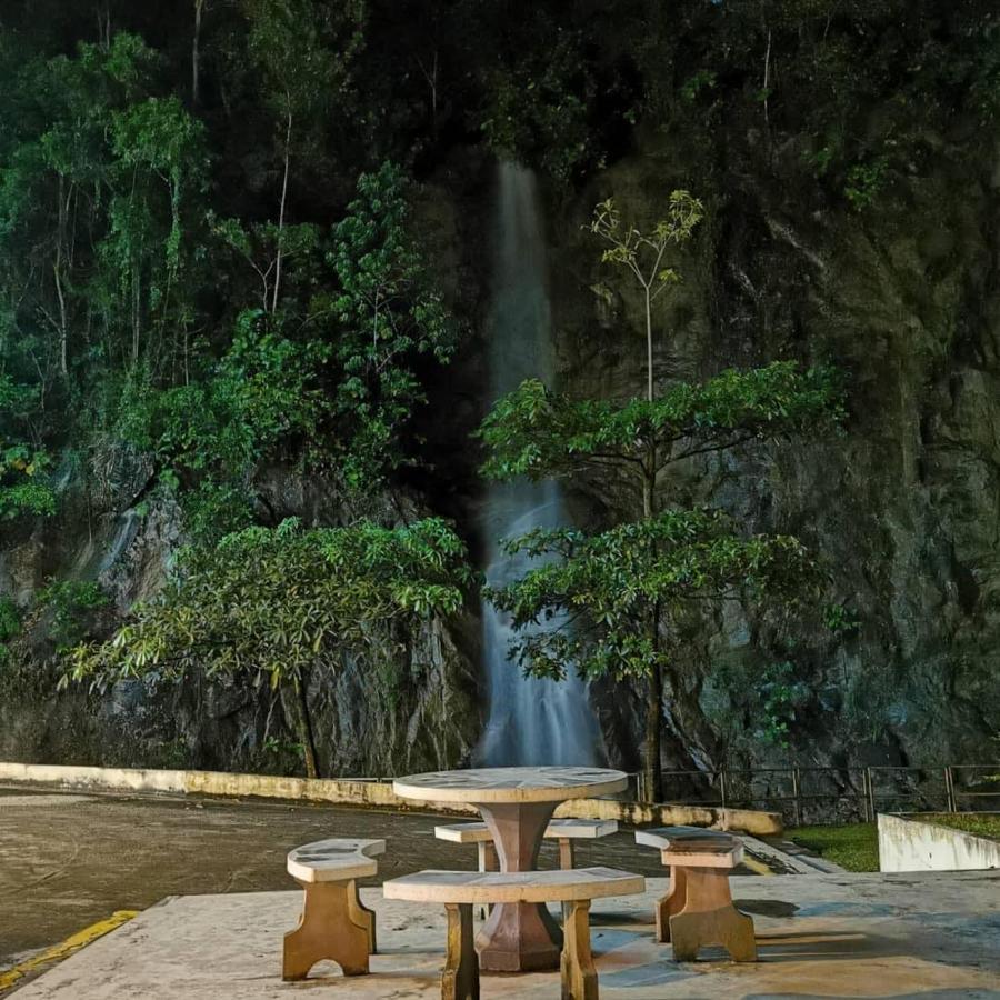 Mr.J Homestay Taiping Exteriör bild